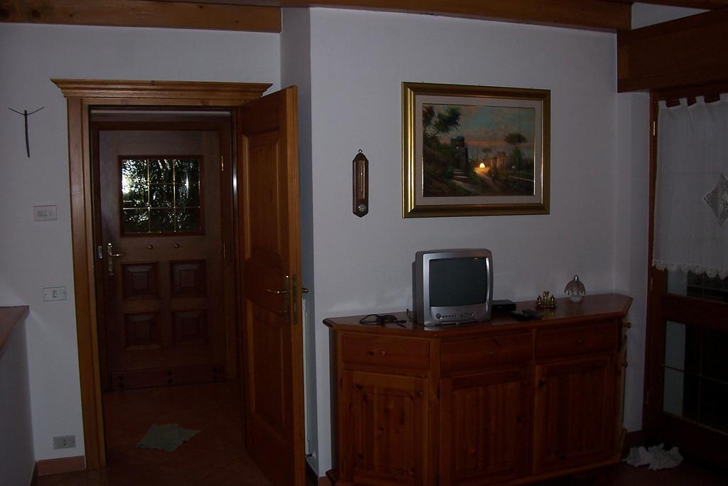 Fabbricato Indipendente Centro Apartment Lozzo Cadore ห้อง รูปภาพ