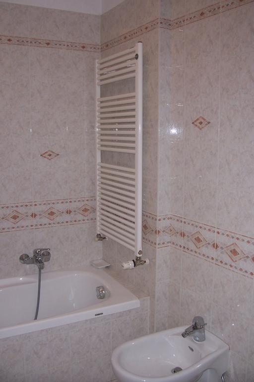 Fabbricato Indipendente Centro Apartment Lozzo Cadore ห้อง รูปภาพ