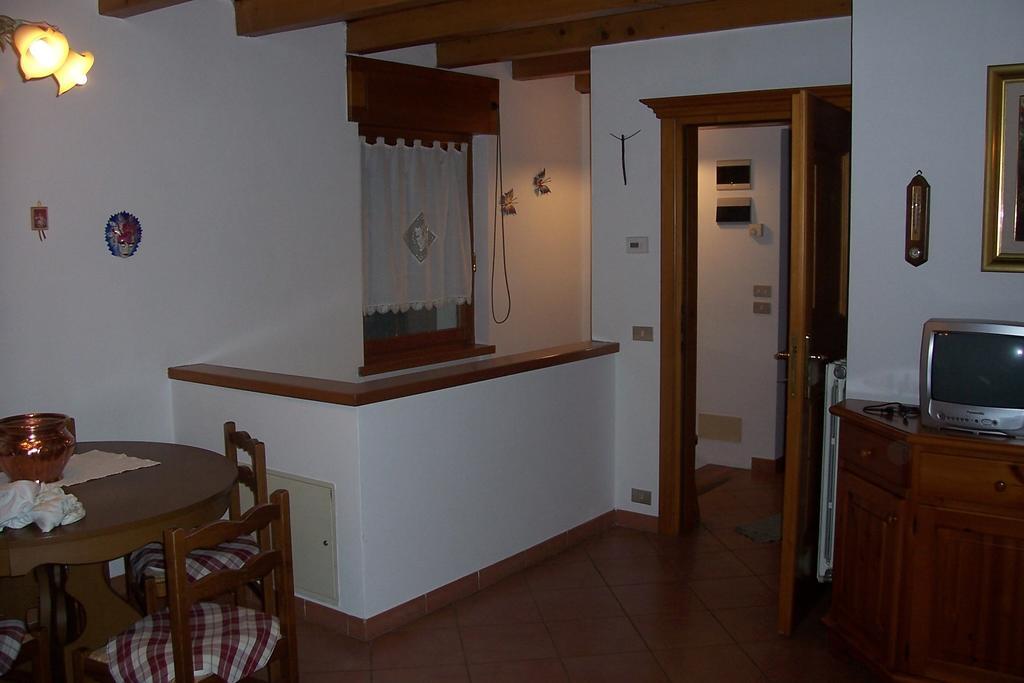 Fabbricato Indipendente Centro Apartment Lozzo Cadore ห้อง รูปภาพ