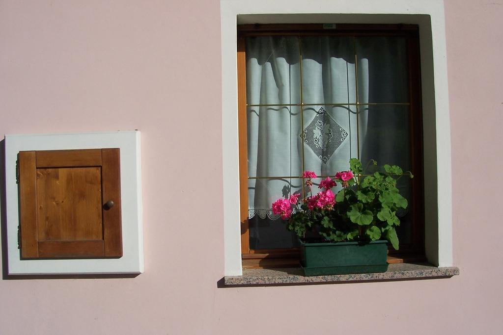 Fabbricato Indipendente Centro Apartment Lozzo Cadore ภายนอก รูปภาพ